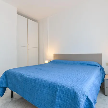 Cassiopea * Porto Azzurro